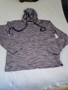 Men's Heathered Gray Hooded Sweater